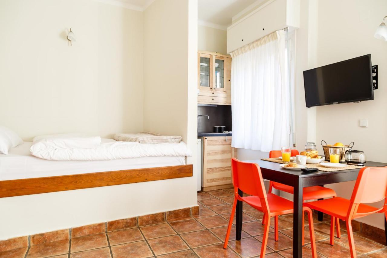 Apartment Sweet 3 *